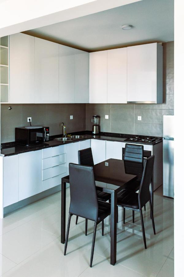 Beautiful And Brand New 2 Bedrooms Apartment/ Magnifico E Novo Apartamento T2 برايا المظهر الخارجي الصورة